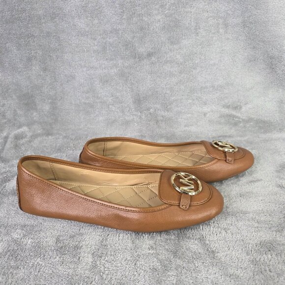 Womens Michael Kors Tan Leather Ballet Flats W/ Gold MK Logo Quilted Insole 9M - Picture 7 of 8